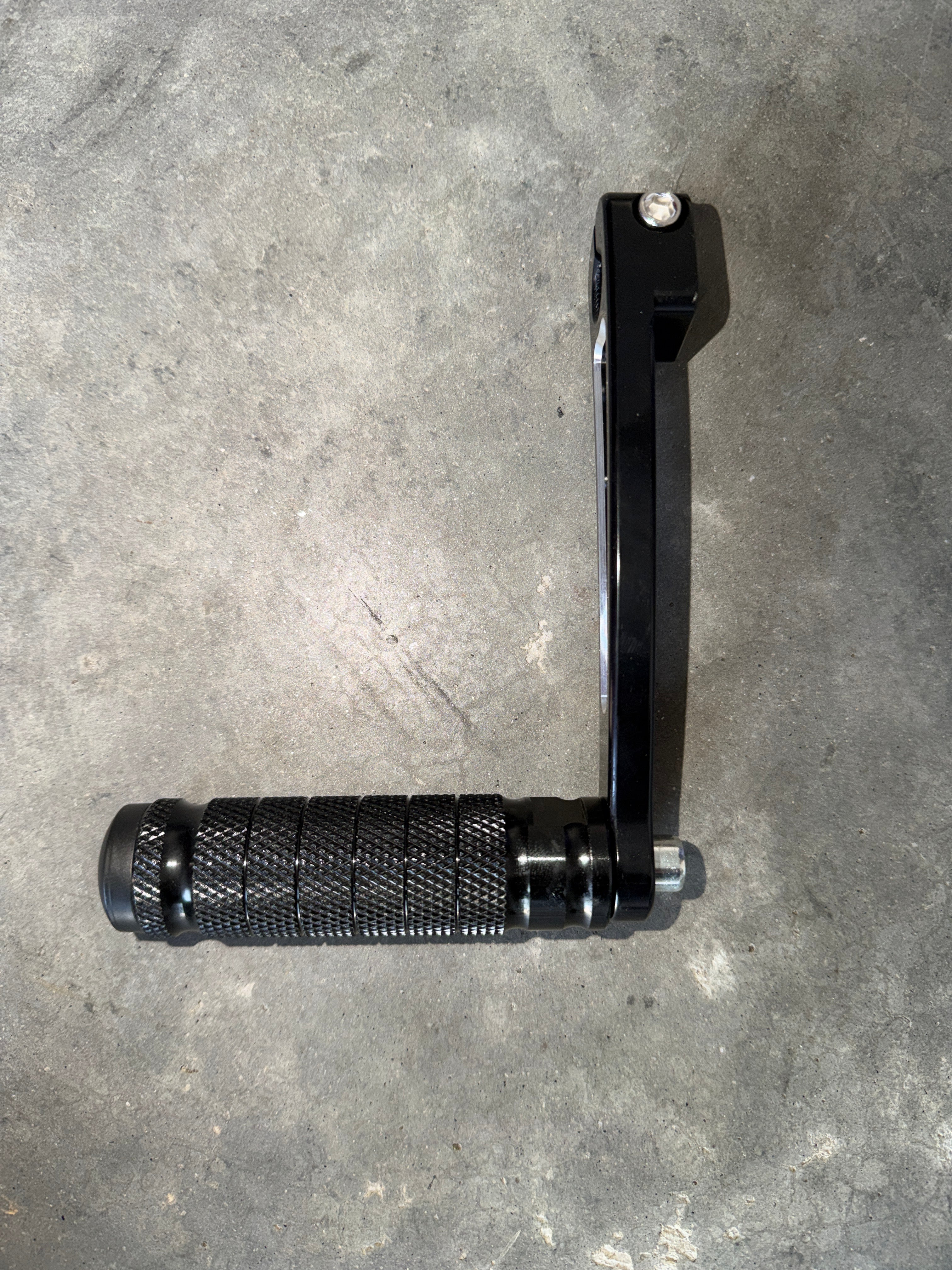 Strike/Yozma Shift Lock