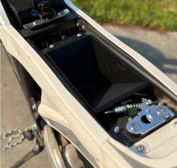 ETM RTR Underseat Storage